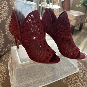 Women shoes